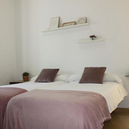 Apartamentos En Cordoba, Puente Romano Y Torre Calahorra エクステリア 写真