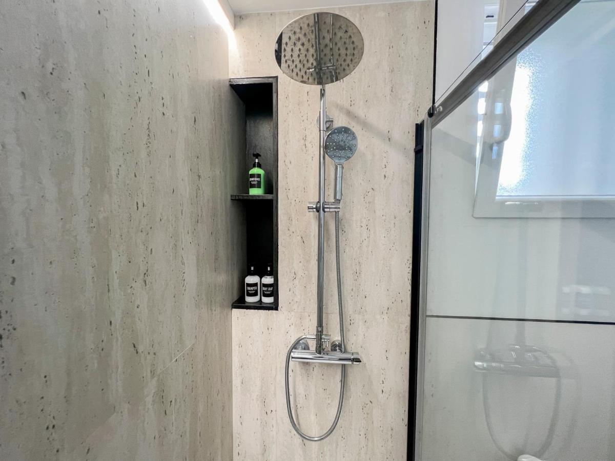 Apartamentos En Cordoba, Puente Romano Y Torre Calahorra エクステリア 写真