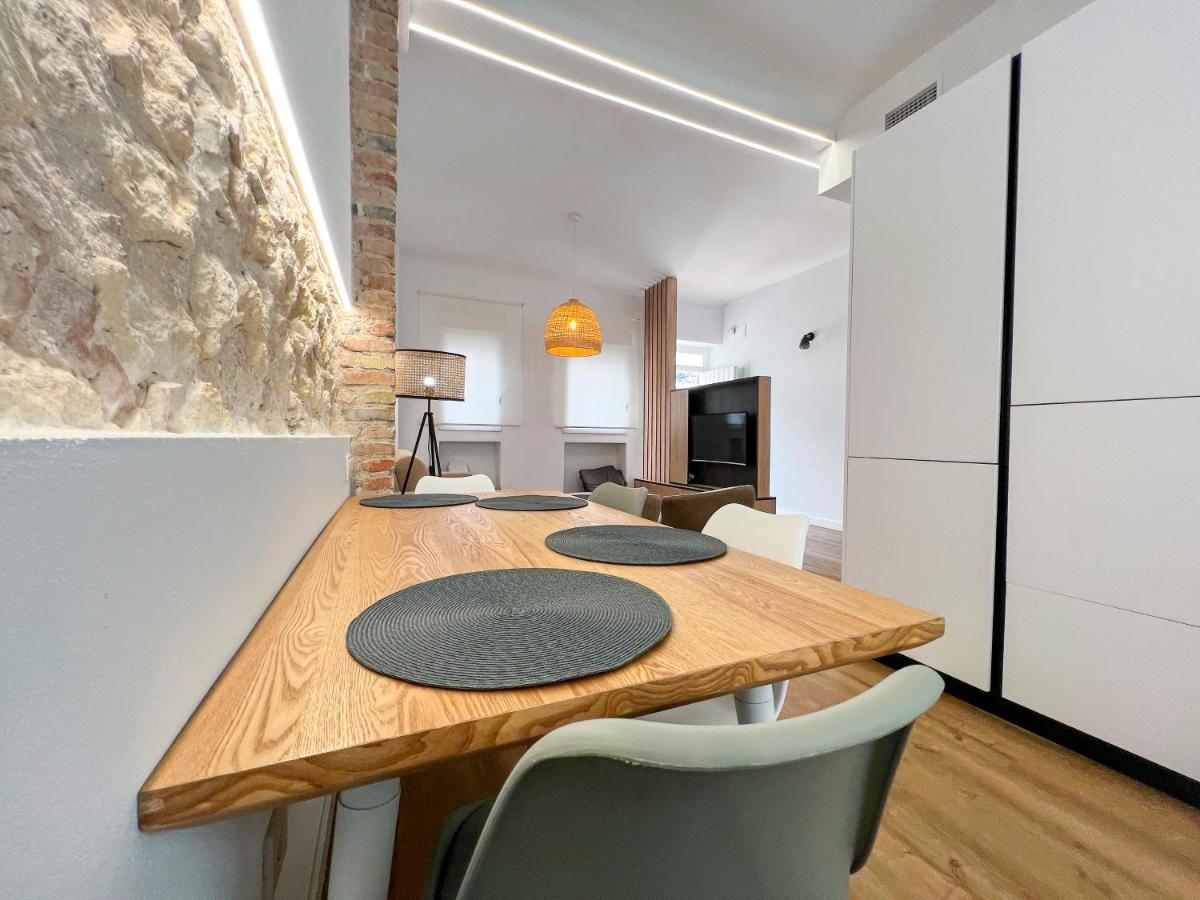 Apartamentos En Cordoba, Puente Romano Y Torre Calahorra エクステリア 写真