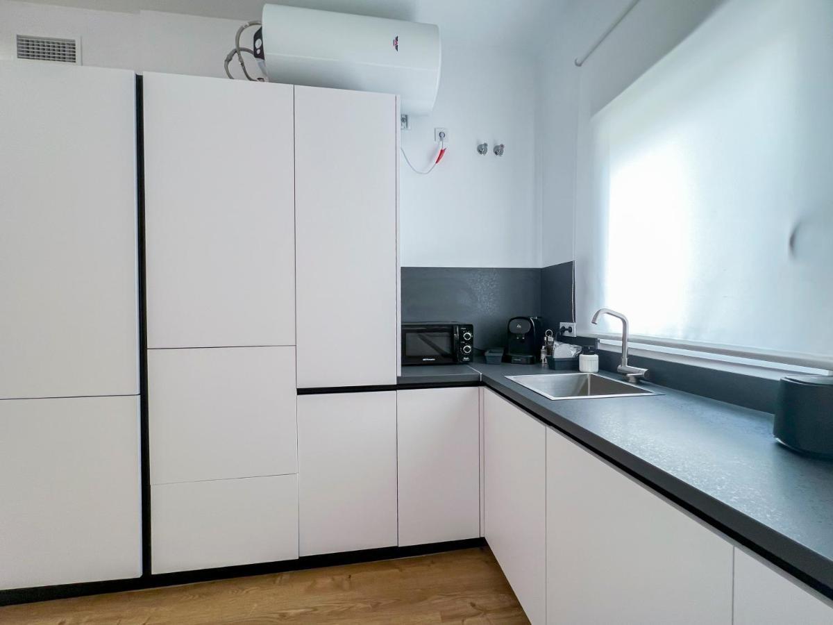 Apartamentos En Cordoba, Puente Romano Y Torre Calahorra エクステリア 写真