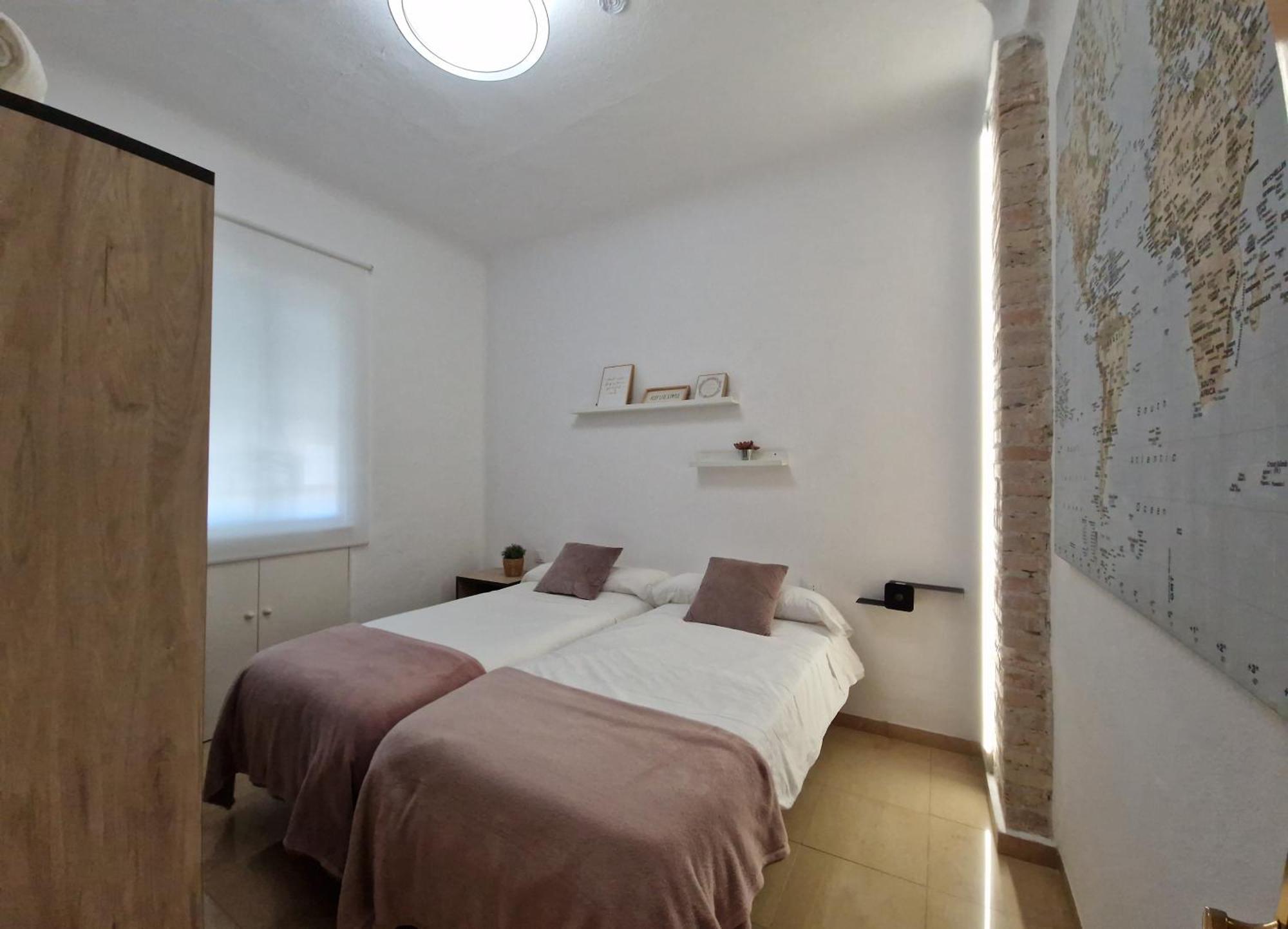 Apartamentos En Cordoba, Puente Romano Y Torre Calahorra エクステリア 写真