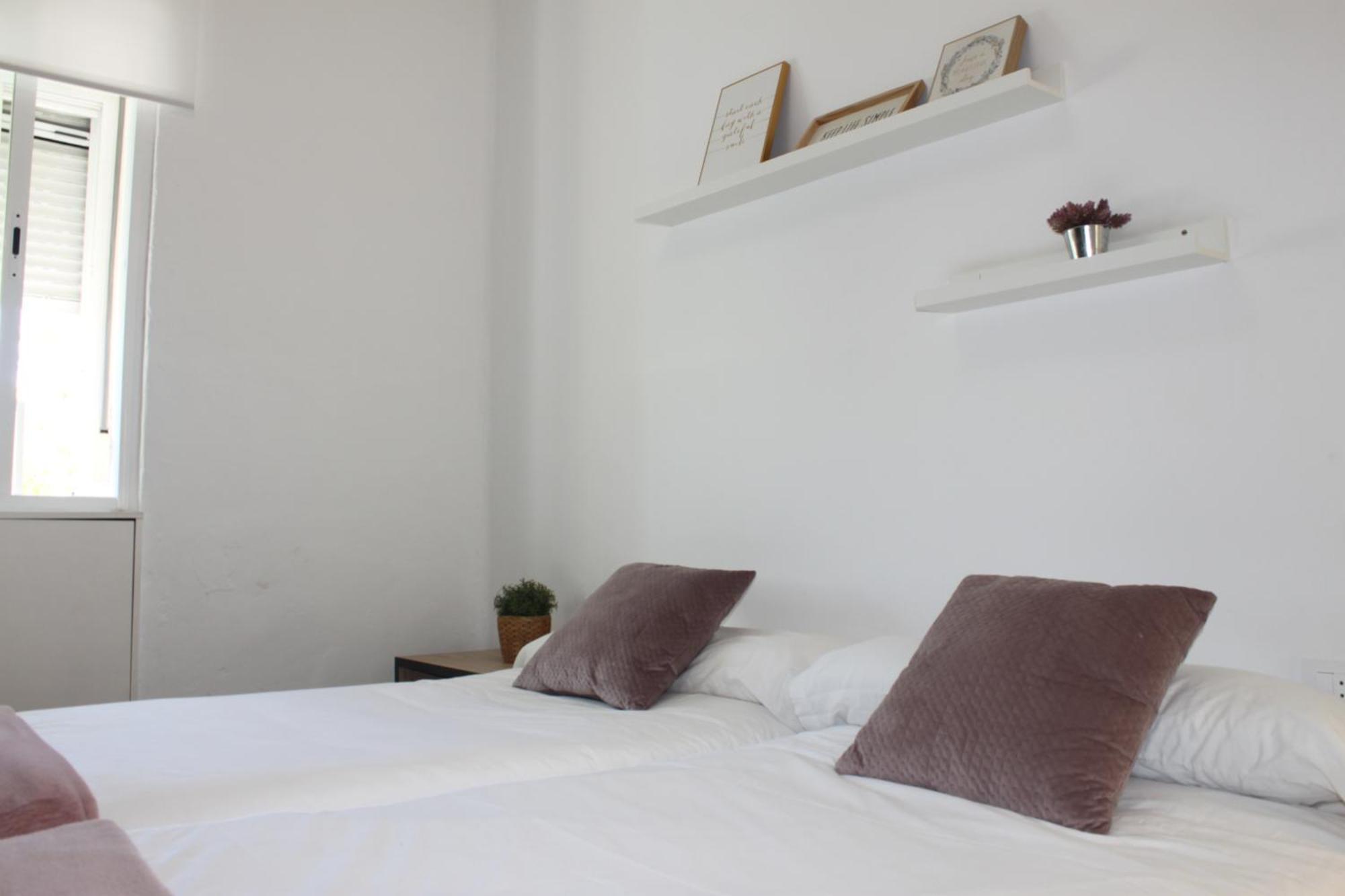 Apartamentos En Cordoba, Puente Romano Y Torre Calahorra エクステリア 写真
